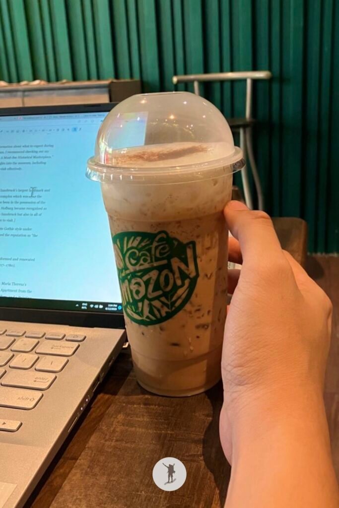 Struggles of Building an Online Business From Coffee Shops and How to Handle Them 4 Building my online business from the Cafe Amazon Coffee Shop