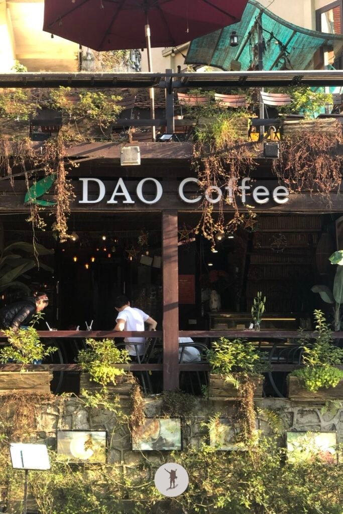 Sa Pa Is Worth Visiting: Essential Tips for the Best Experience Before You Go 3 Beautiful coffee shops in Sa Pa, Vietnam