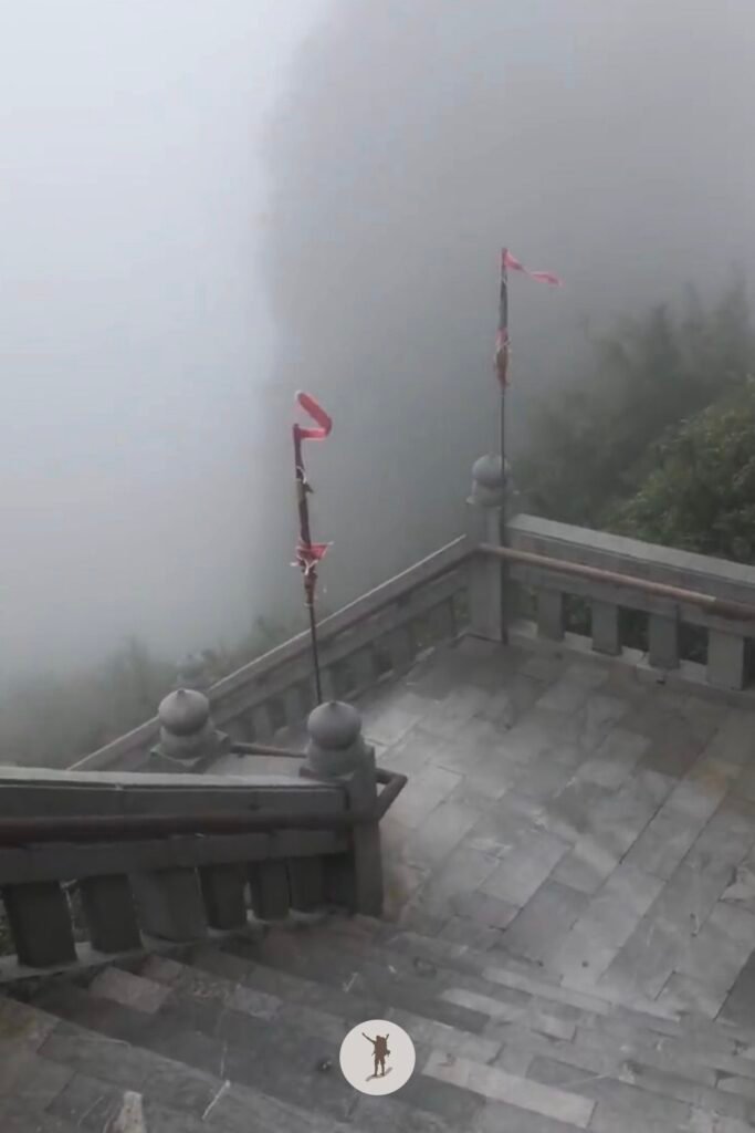 Reality vs Expectation of Visiting Fansipan from Sa Pa: How You Can Avoid Disappointments 34 Beautiful views blocked by the fog in Fansipan, Sa Pa, Vietnam
