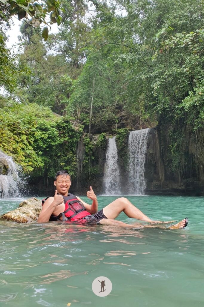 Mandatory souvenir selfie near Kawasan Falls near the end of the canyoneering trail, Badian, Cebu, Philippines