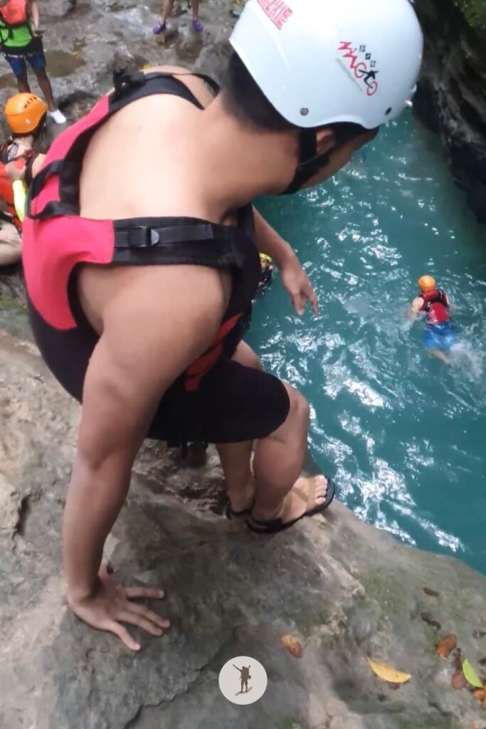 Part 1, 7-meter cliff jump while canyoneering in Kawasan Falls, Cebu, Philippines